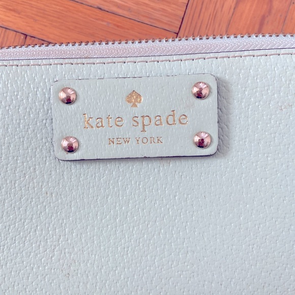 Kate Spade wallet - Picture 2 of 3
